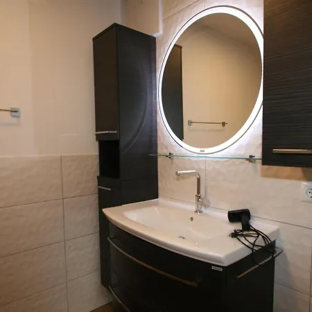 Dahoams Platzl By Interhome * Aschau Im Zillertal